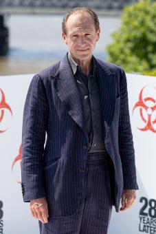 LONDON, ENGLAND – 16. JUNI: Ralph Fiennes auf dem 28 YEARS LATER Photocall am 16. Juni 2025 in London, England. (Foto von Tim P. Whitby/Getty Images für Sony Pictures)  2025 Getty Images