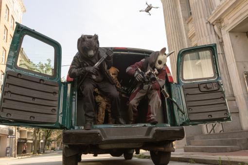 (von links nach rechts) Nicholas Hoult als Ryan, Pete Davidson als Vince und Rhenzy Feliz als Hugo in HOW TO ROB A BANK von Amazon MGM Studios. Bildnachweis: Megan Schoenbachler  © 2026 Amazon Content Services LLC. Alle Rechte vorbehalten.